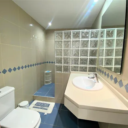 Coblanca 8-7º 3 * ベニドルム